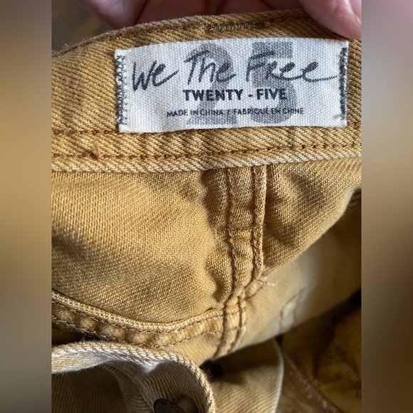 Women’s We the Free Mustard Yellow Denim Shorts, Size 25 - Picture 3 of 5